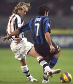 Pavel Nedved e Luis Figo