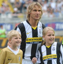 Addio al calcio Pavel Nedved