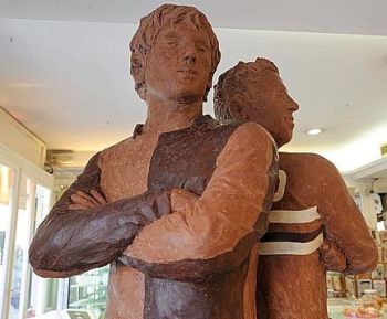 statue cioccolato Cassano e Milito