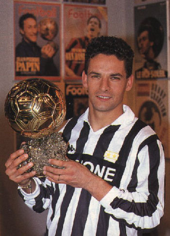 http://www.calciatori-online.com/images/baggio/roberto-baggio-pallone-oro-zoom.jpg