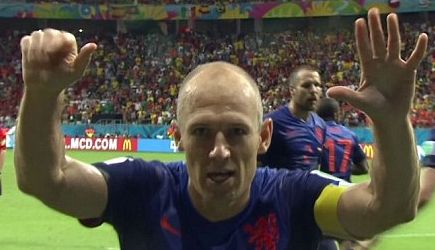 manita Arjen Robben Olanda - Spagna Mondiali 2014