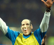 Marco Materazzi maschera Silvio Berlusconi