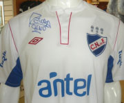 Maglia Nacional 2012 firmata Recoba