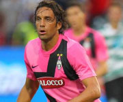 Luca Toni Juventus maglia rosa